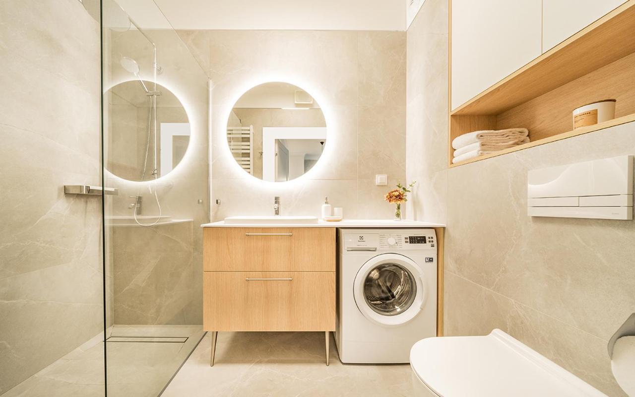 PRZY PLAŻY - z prywatnym ogródkiem REZYDENCJA NIECHORZE Apartamento Exterior foto