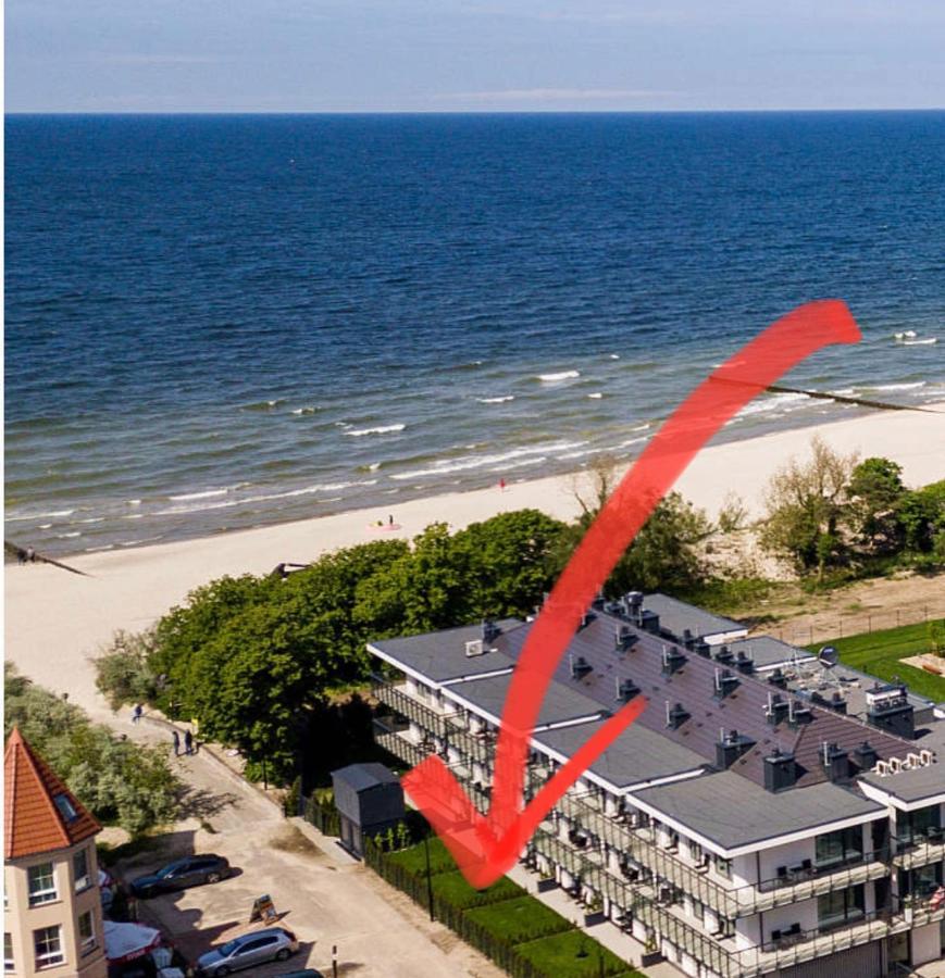 PRZY PLAŻY - z prywatnym ogródkiem REZYDENCJA NIECHORZE Apartamento Exterior foto